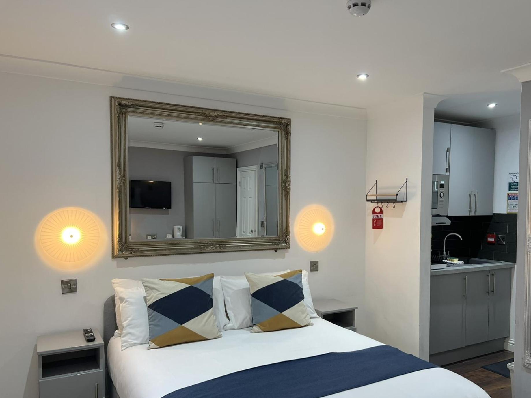 Melbury Rooms & Studios Exeter Oda fotoğraf